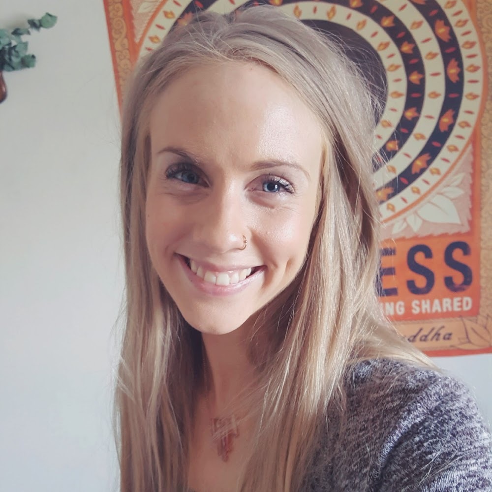 Meet your Posher, Amelia